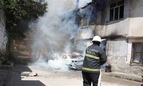 Tokat'ta yangın çıkan otomobilde hasar meydana geldi - Son Dakika Haberleri